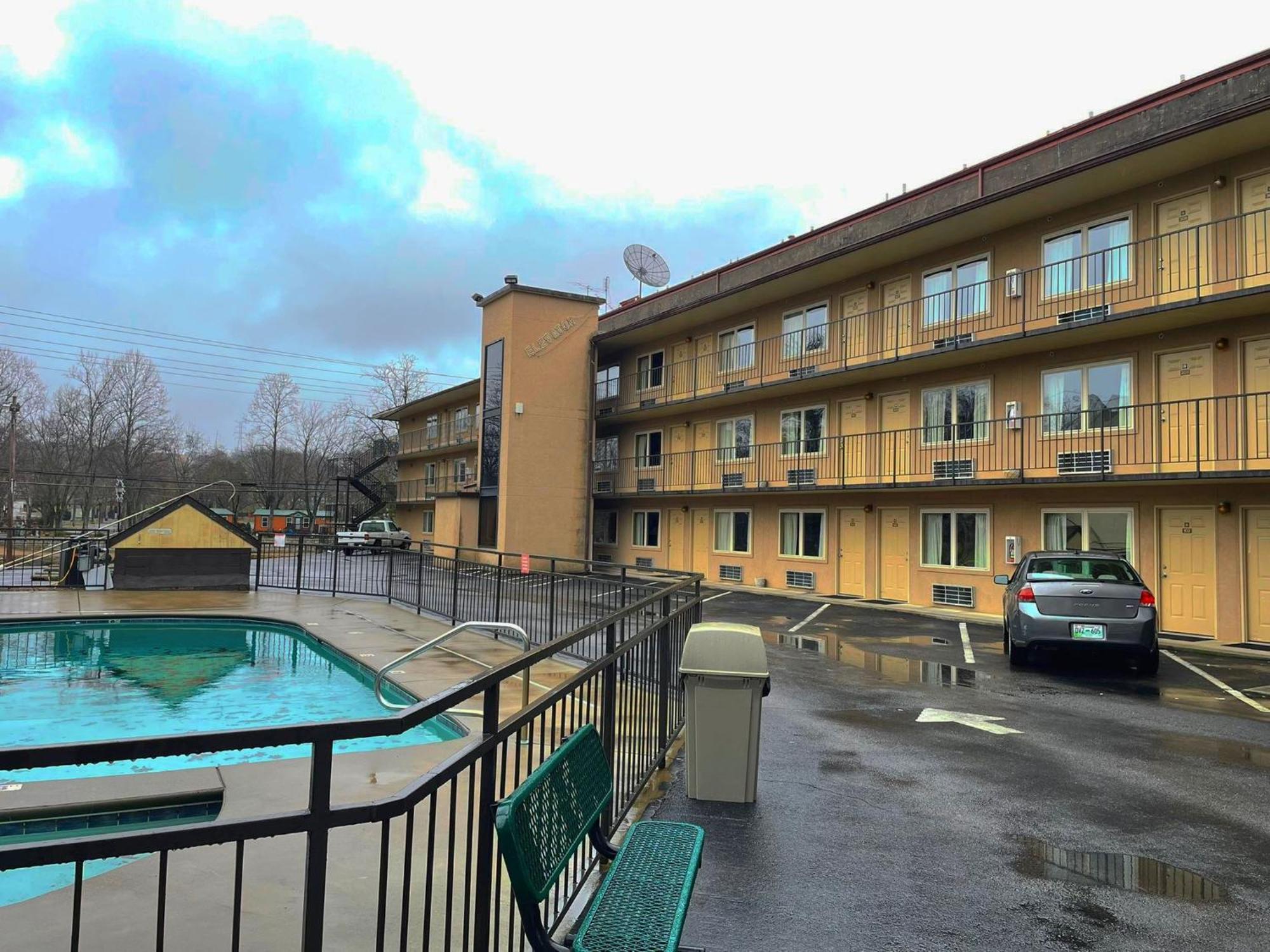 Tennessee Mountain Lodge Pigeon Forge Esterno foto