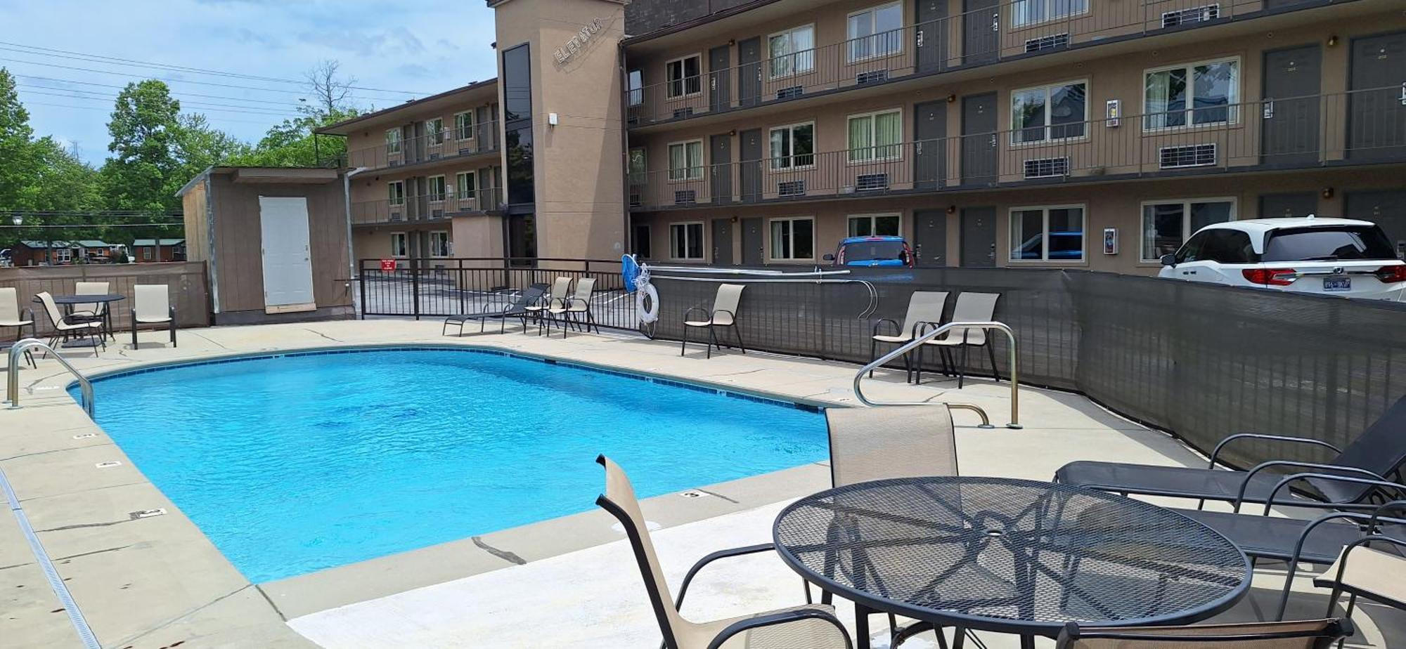Tennessee Mountain Lodge Pigeon Forge Esterno foto